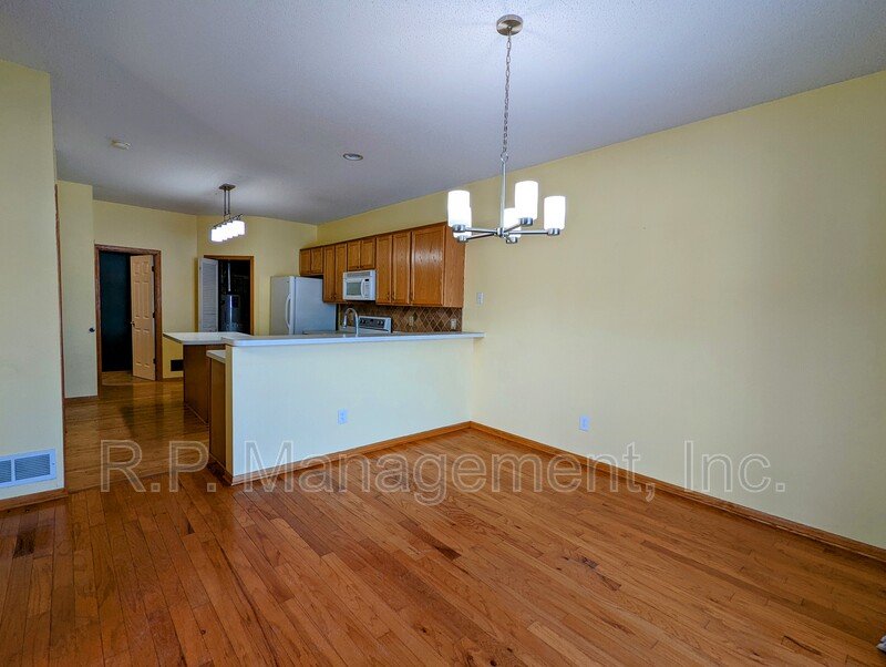 2 Bedroom 2 Bath Large Corner unit Townhome property image
