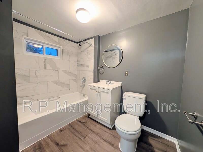 *Now available* Newly updated 2bdrm 1bath.  ALL UTILITES PAID!! property image