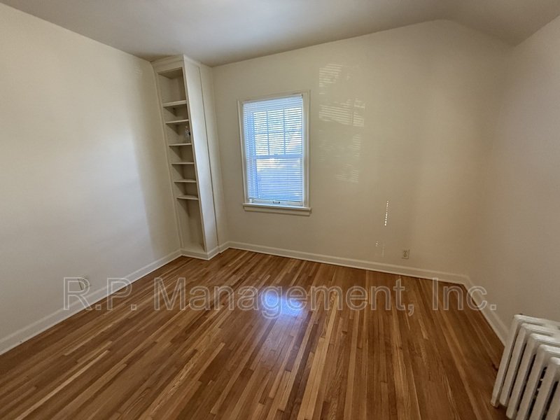 Great 4BR/2BA 2 story home. Available now! property image