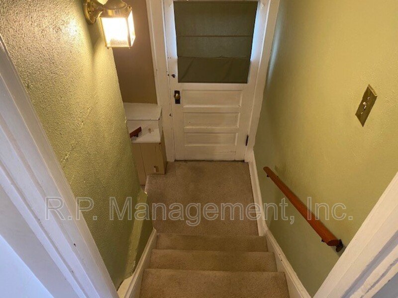 GORGEOUS 3BR/1.5BA blocks from Lake Harriet! property image