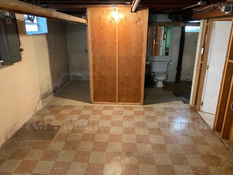 GORGEOUS 3BR/1.5BA blocks from Lake Harriet! property image