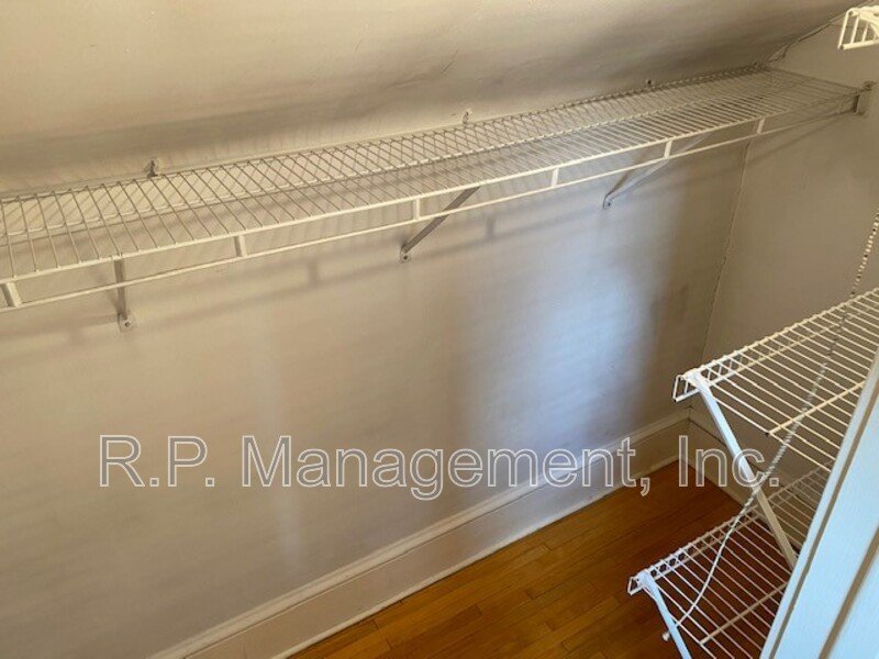 GORGEOUS 3BR/1.5BA blocks from Lake Harriet! property image