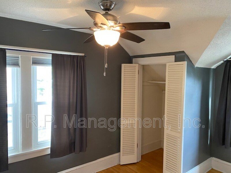 GORGEOUS 3BR/1.5BA blocks from Lake Harriet! property image