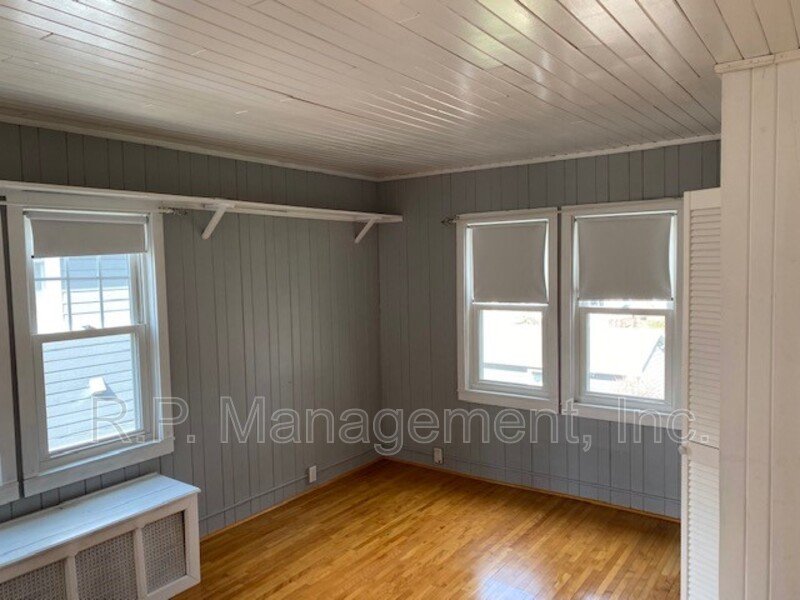 GORGEOUS 3BR/1.5BA blocks from Lake Harriet! property image