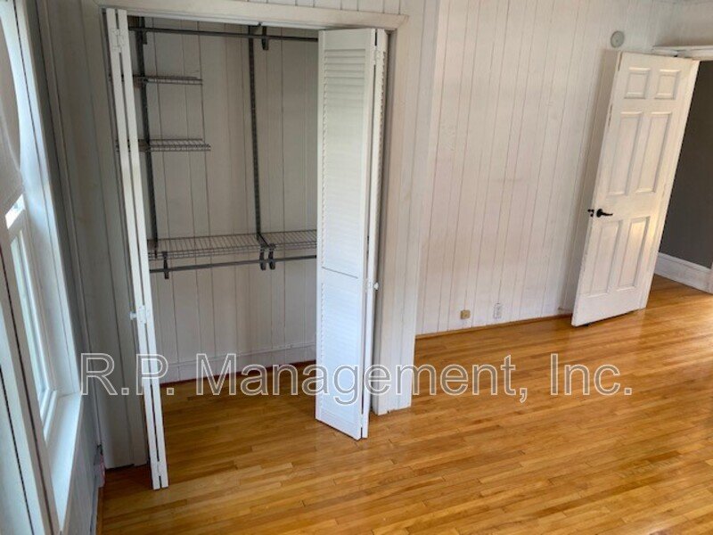 GORGEOUS 3BR/1.5BA blocks from Lake Harriet! property image