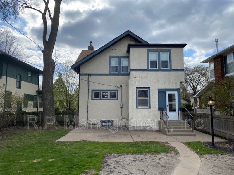 GORGEOUS 3BR/1.5BA blocks from Lake Harriet! property image