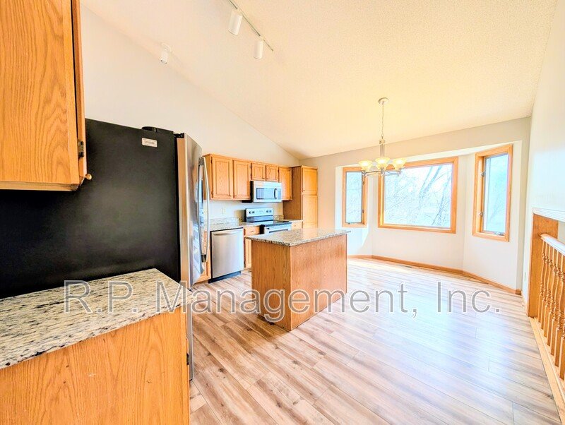 Large 4 bedroom 3 bath home with 180' views of your backyard lake property image
