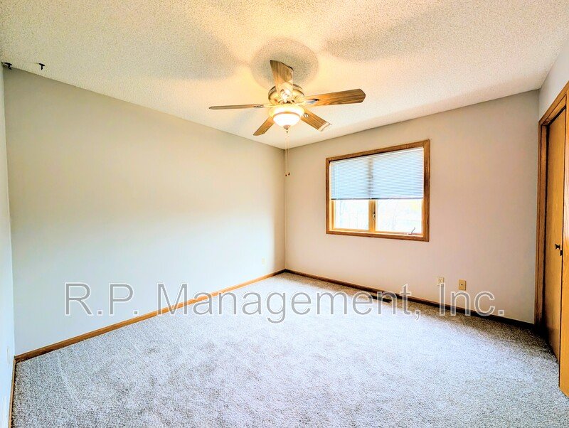 Large 4 bedroom 3 bath home with 180' views of your backyard lake property image