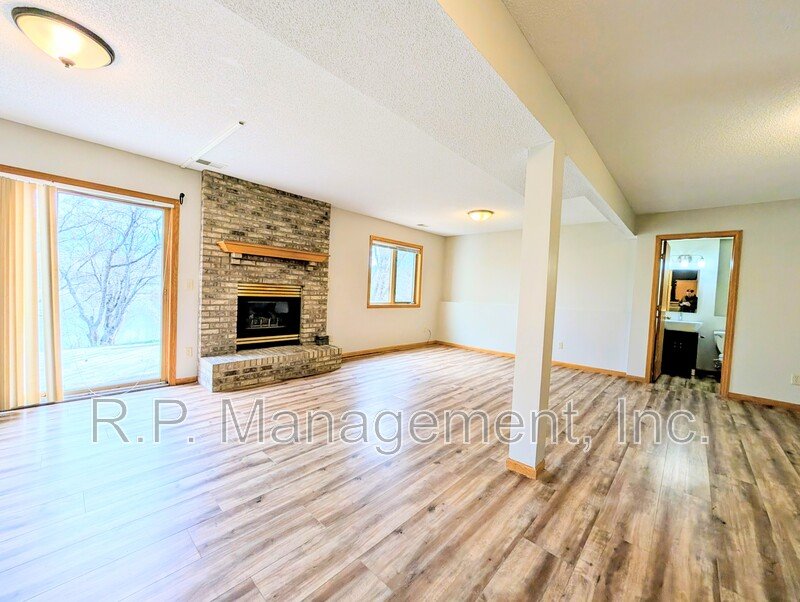 Large 4 bedroom 3 bath home with 180' views of your backyard lake property image