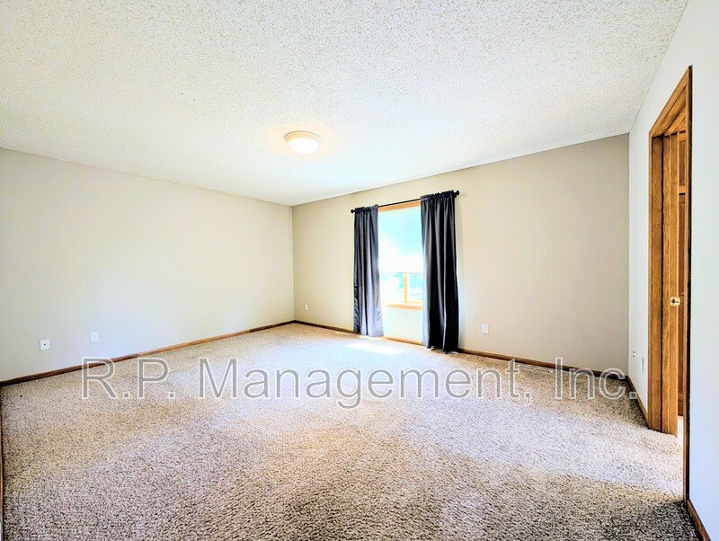 Updated well maintained home in a great location property image