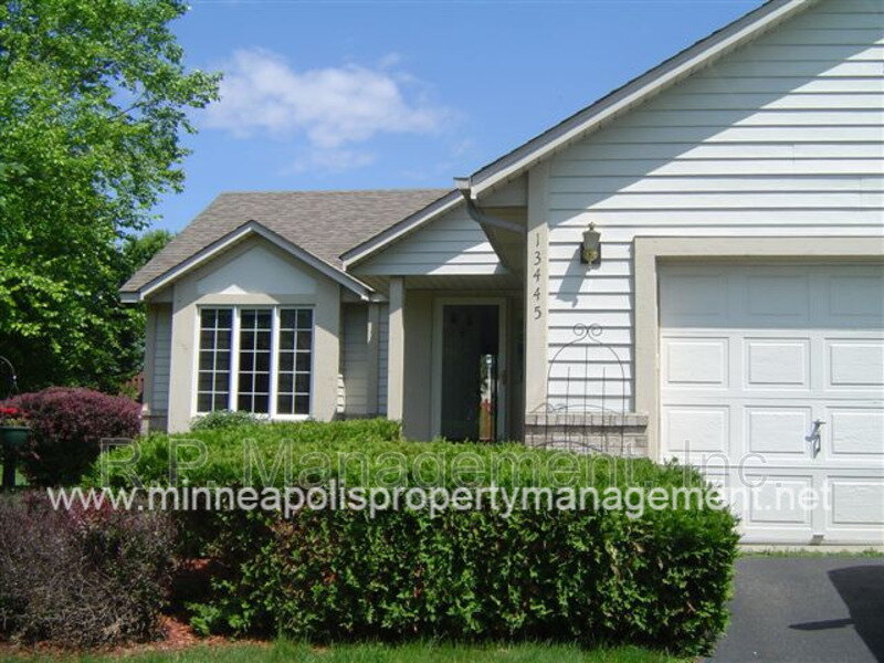 13445 Daffodil Path Rosemount, MN 55068-4706 | RP Management